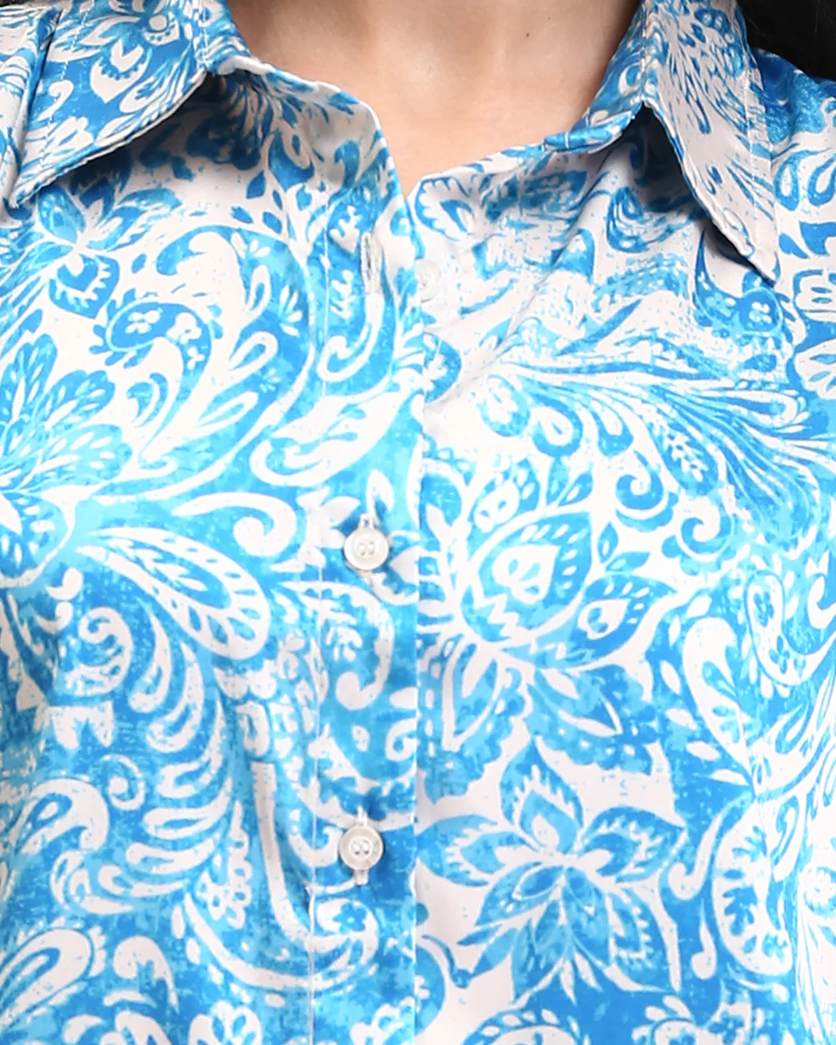 Ravin Women's Paisley Print Satin-Finish Long Sleeve Button-Down Shirt - Blue/White - R211085 - Image 4