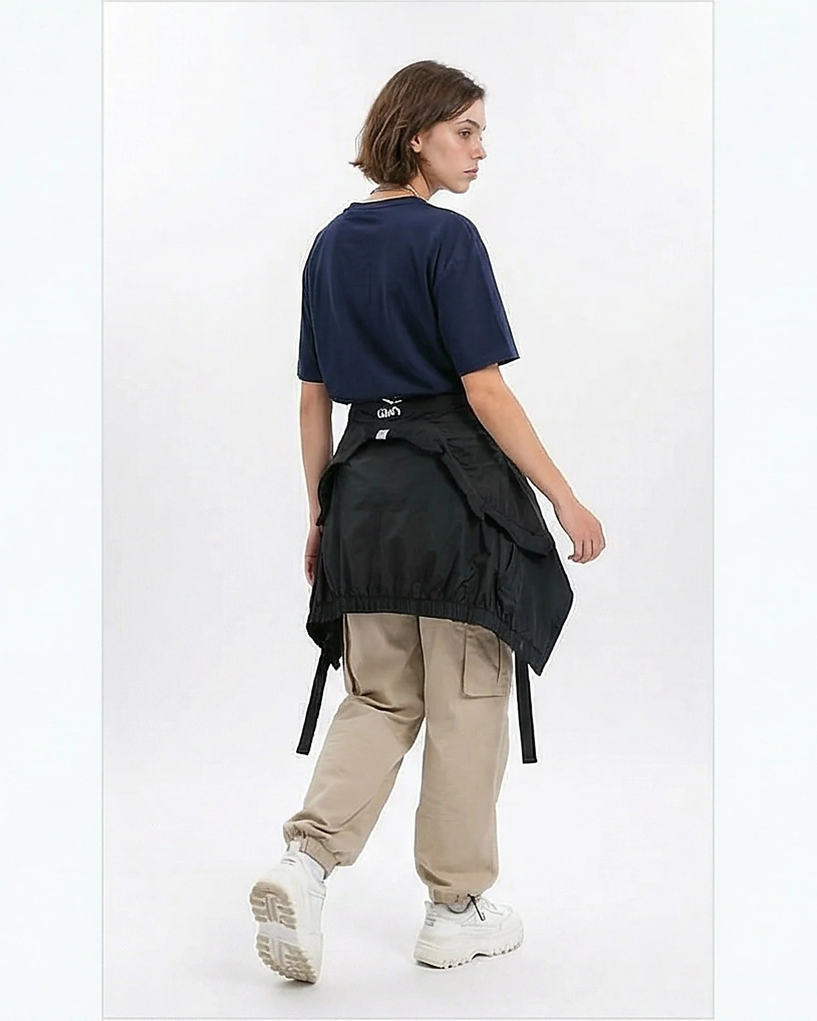 Navy Essential Crew Neck Short Sleeve Tee - R216133 - Image 4