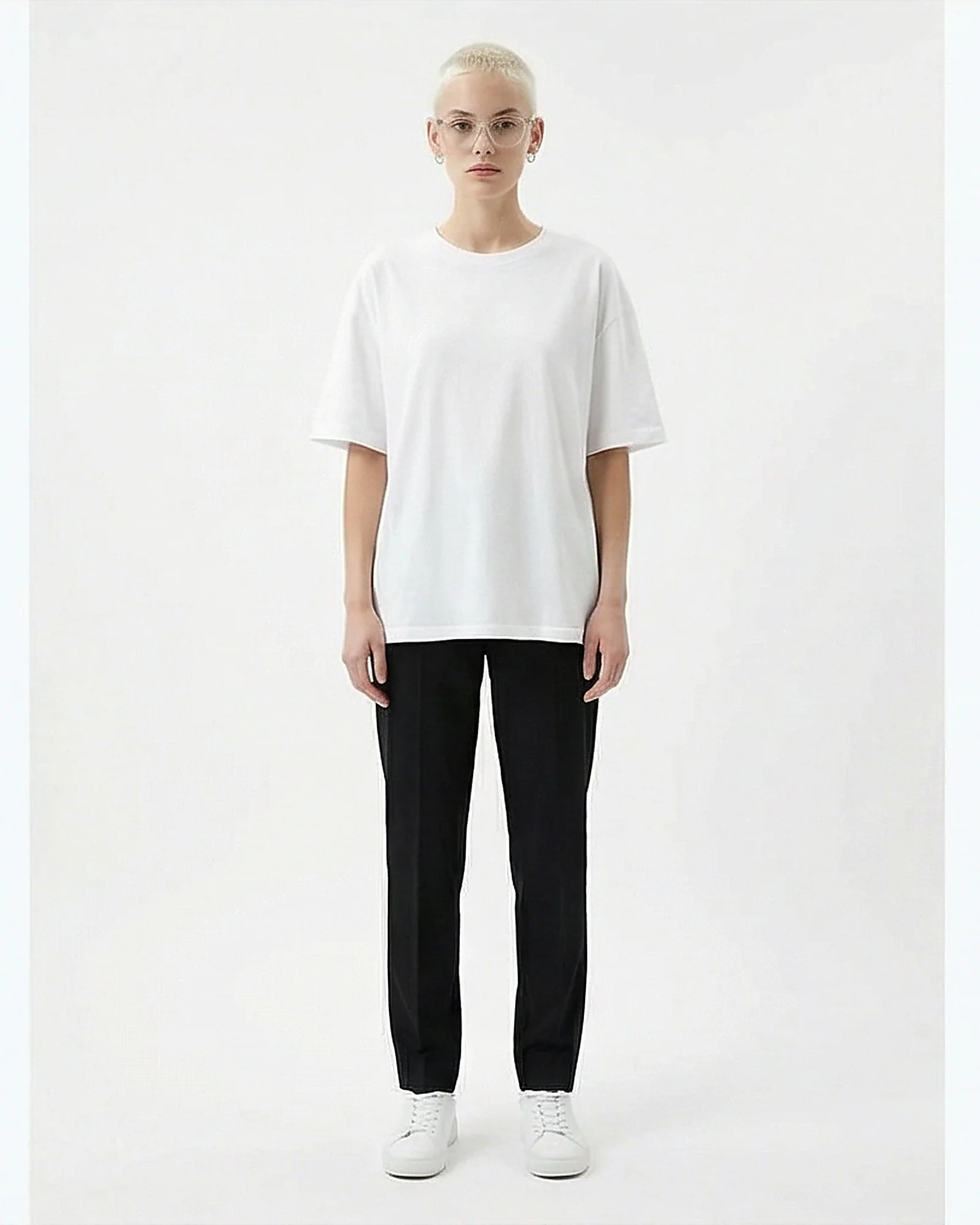 White Oversized Relaxed Fit Cotton T-Shirt - R216132 - Image 3