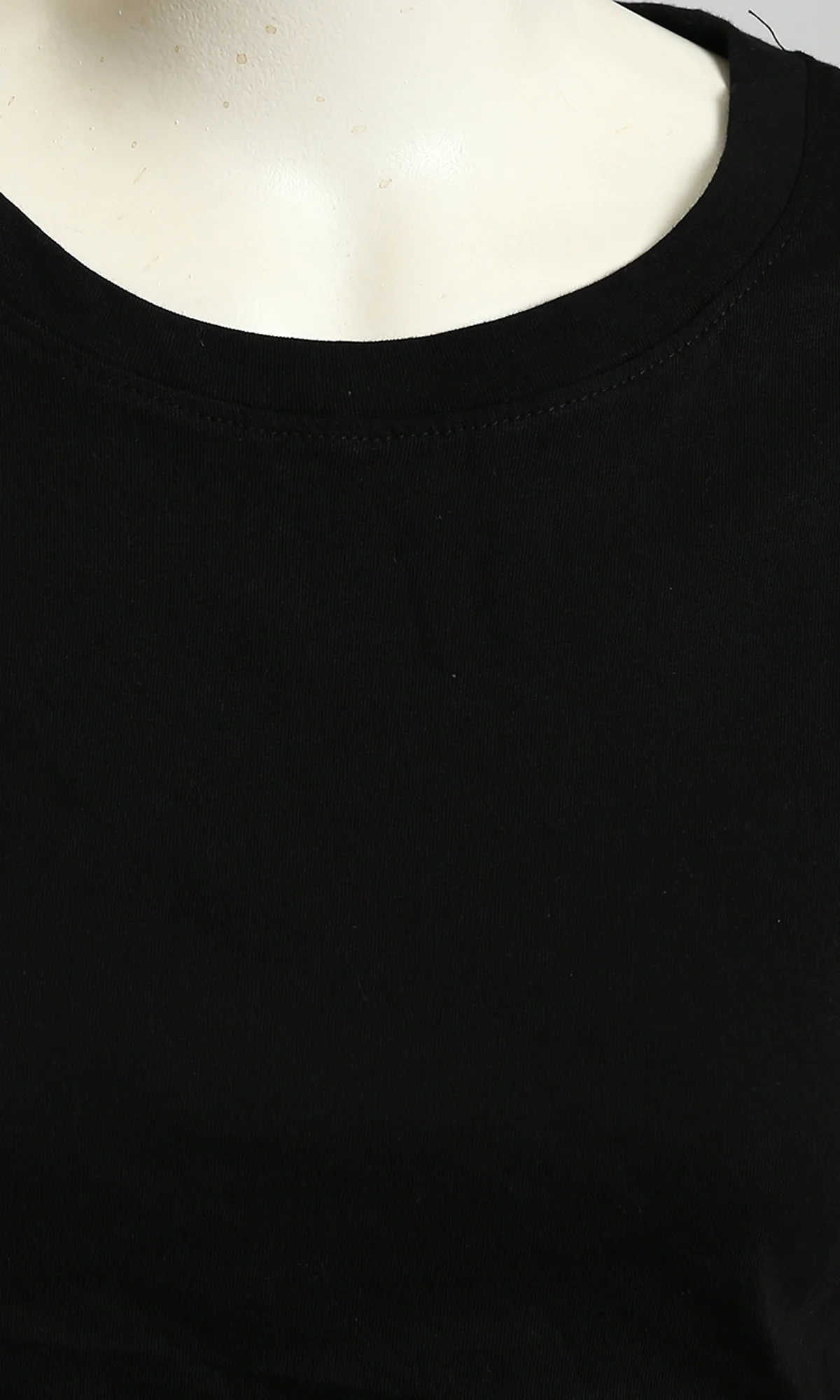 Sleek Minimalist Sleeveless Ruched Top - R215849 - Image 3